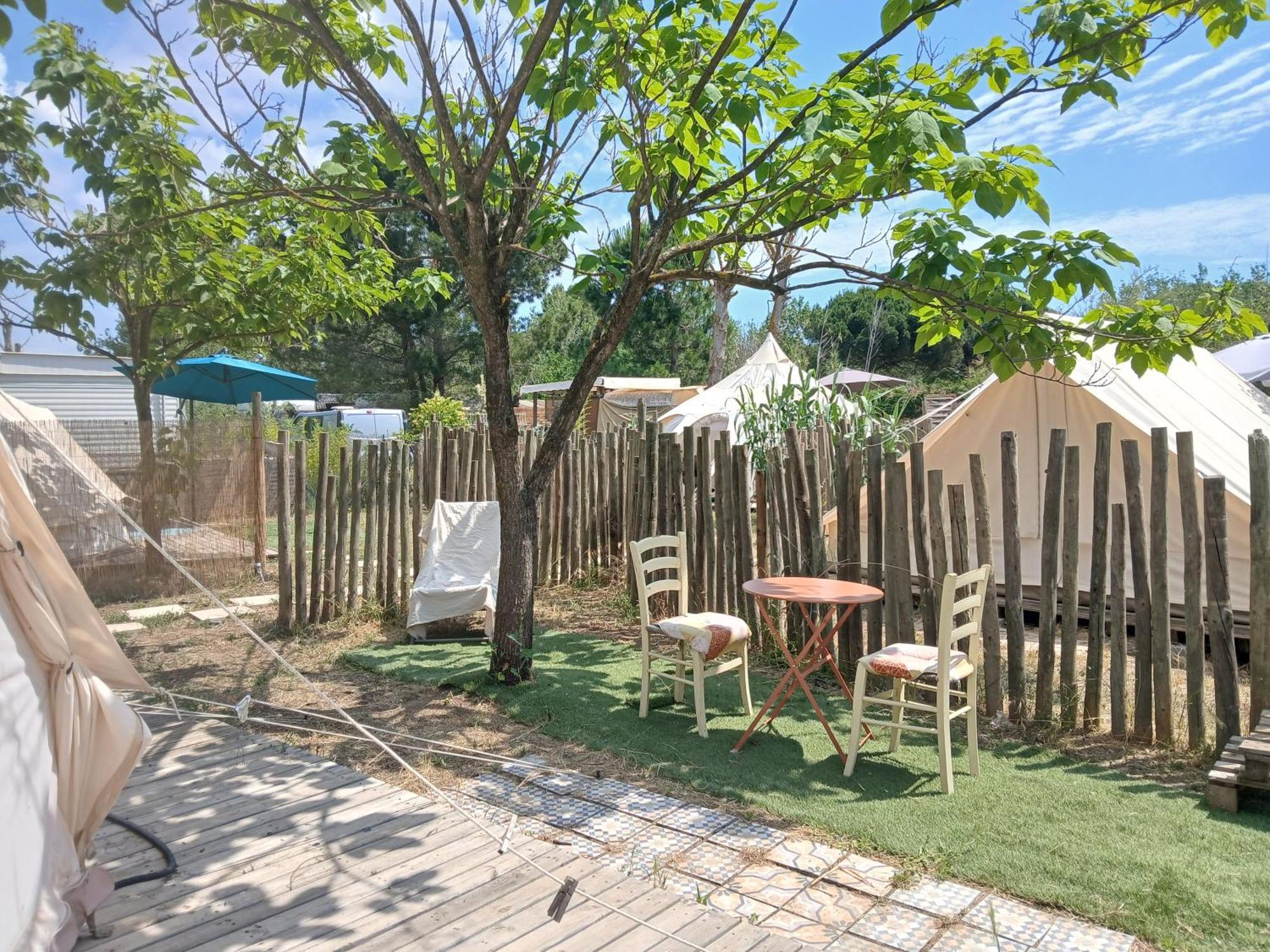 Le Jeklo Hotel Vias Ngoại thất bức ảnh
